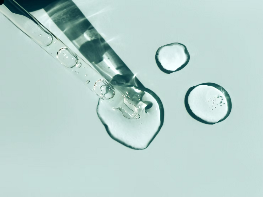 Hypochlorous Acid and Niacinamide: The Ultimate Duo for Clear, Calm Skin